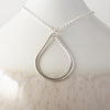 Perla Grande Pendant Necklace