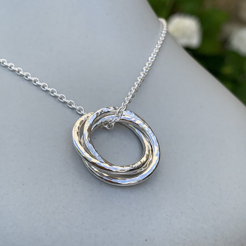 Caldera Russo - Handmade sterling silver Russian ring necklace