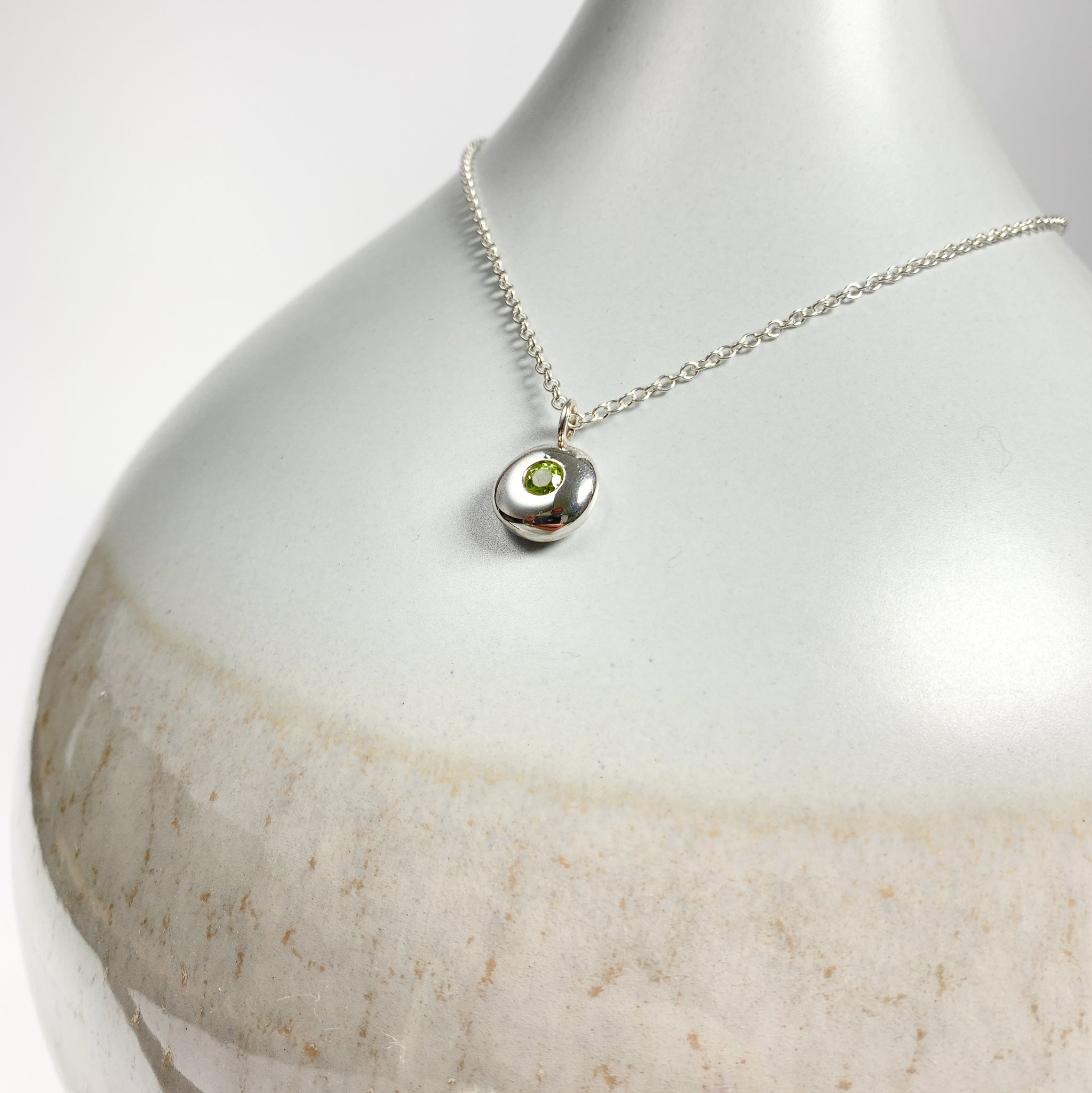 Pebble Charm Sterling Silver Peridot Pendant Necklace